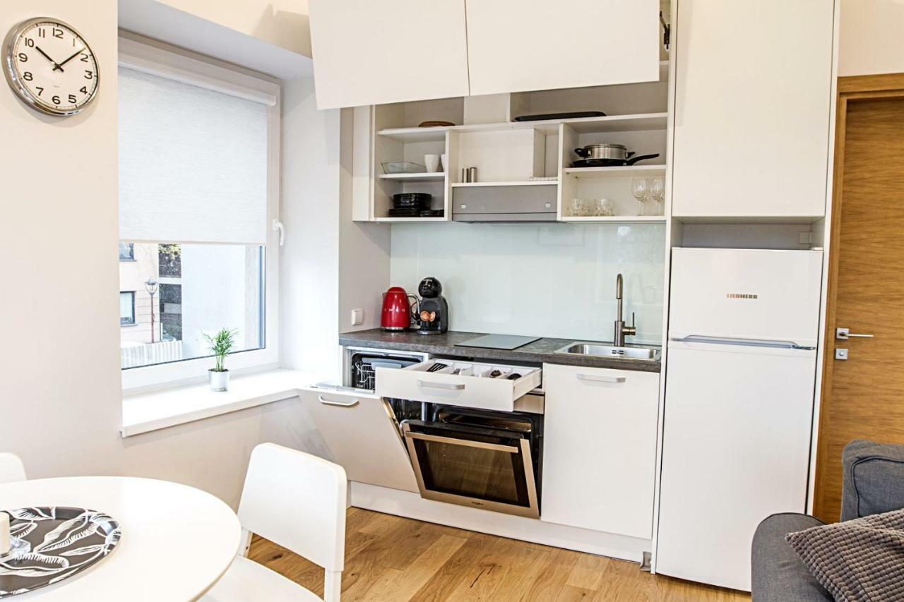 Modern 1Bd Apartment In Old Town By Hostlovers Каунас Екстер'єр фото
